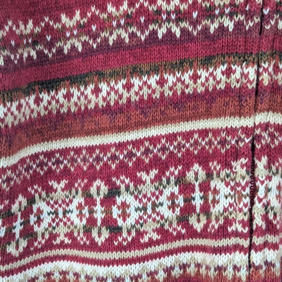 Tiara International XL Zippered Cardigan Red Nordic - Picture 2 of 9